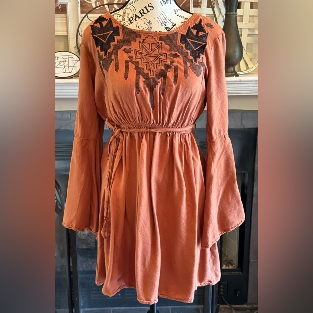 Ya Los Angeles Burnt Orange Aztec Autumn Fall Dress Women’s Large Black Design